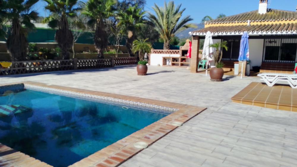 for sale villa Coín Valle Del Guadalhorce 1