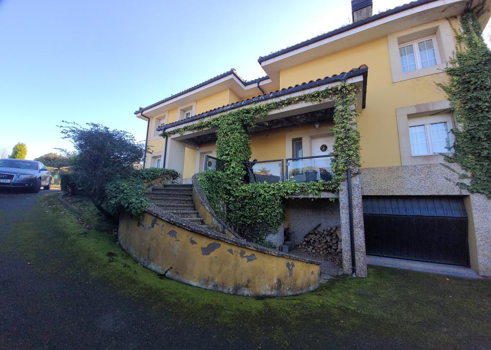  for sale villa El Bibio Gijón 5