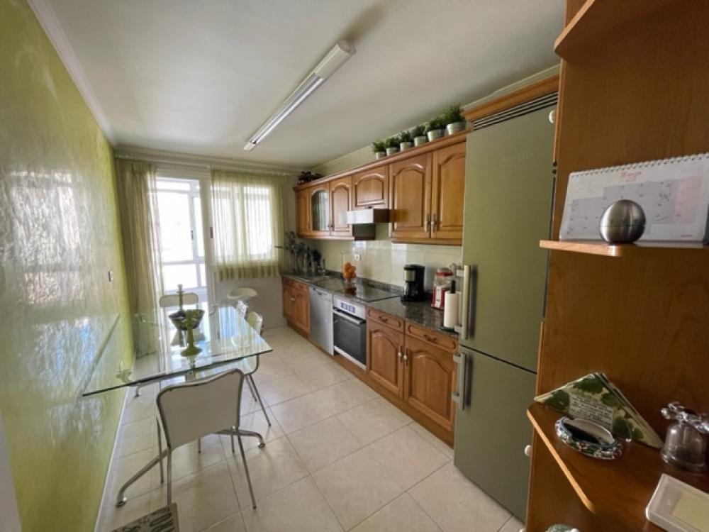  for sale apartment Riazor Coruña 6
