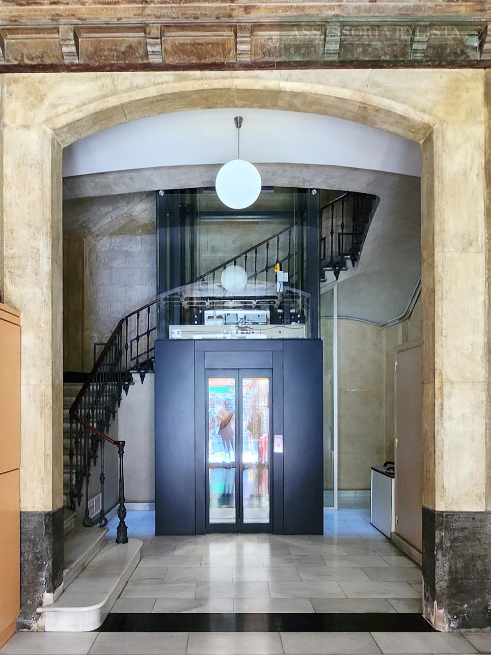  for sale apartment Ciutat Vella-Sant Pere-Santa Caterina-El Born Barcelonès 2