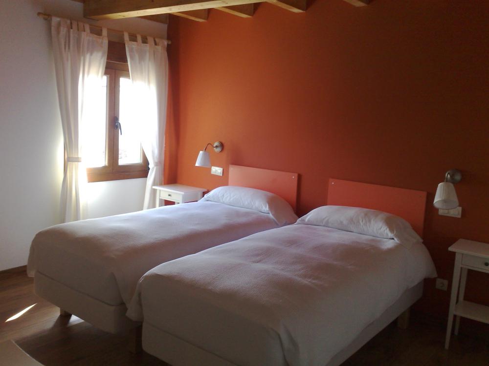  for sale hotel Obécuri Ebro 10