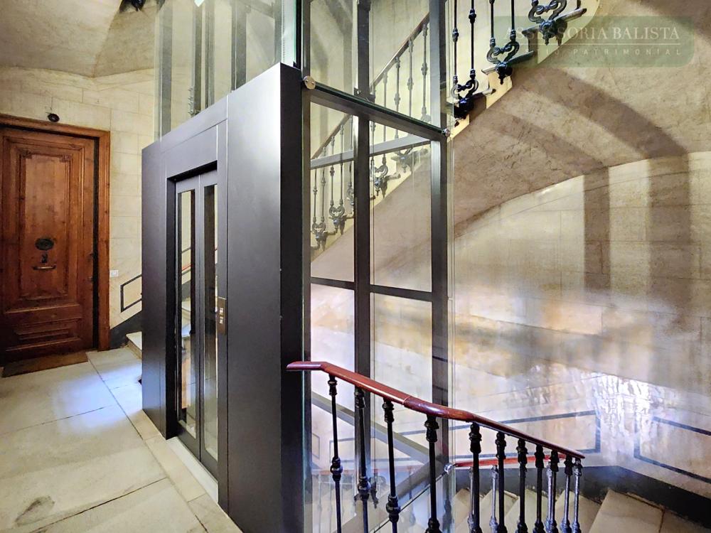  for sale apartment Ciutat Vella-Sant Pere-Santa Caterina-El Born Barcelonès 4
