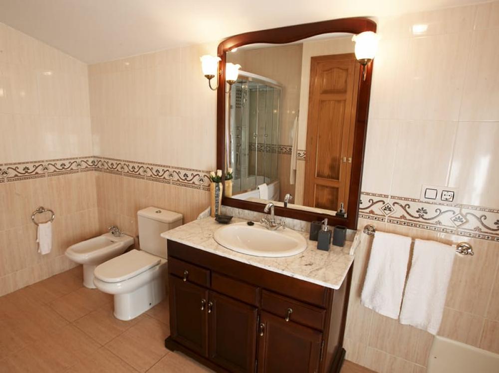  for sale hotel O Valado Morrazo 11