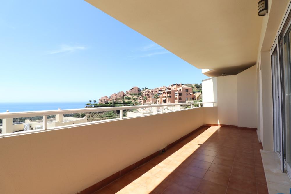  for sale apartment Calahonda Costa Del Sol Occidental 3