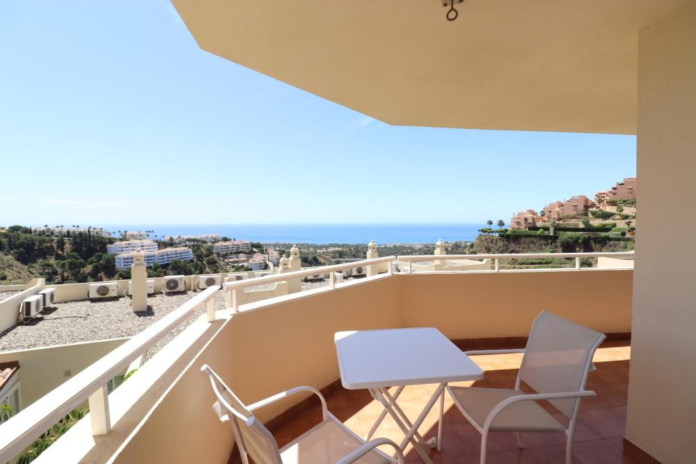  for sale apartment Calahonda Costa Del Sol Occidental 4