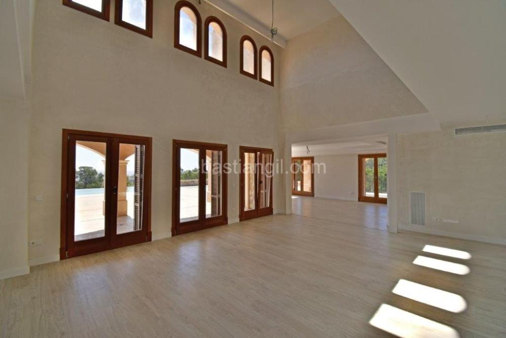  for sale villa Camp De Mar Ponent 14