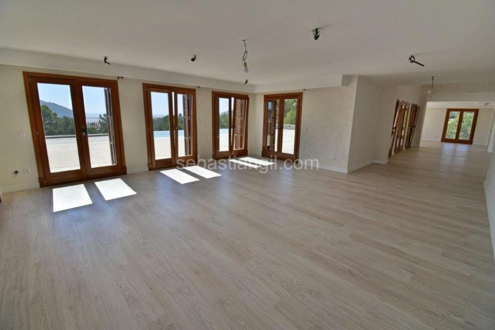  for sale villa Camp De Mar Ponent 18