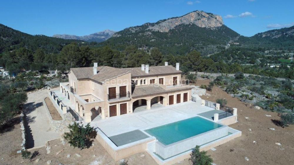  for sale villa Camp De Mar Ponent 1