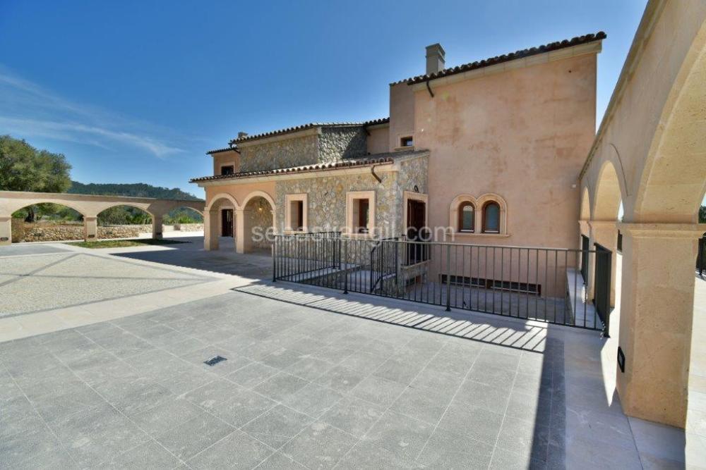  for sale villa Camp De Mar Ponent 11