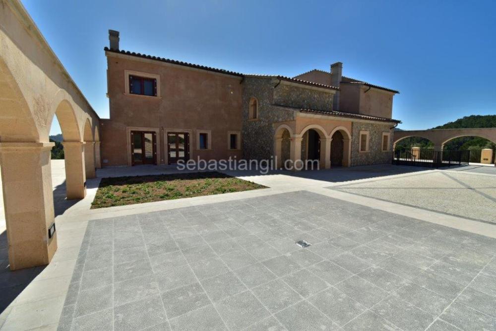 for sale villa Camp De Mar Ponent 10