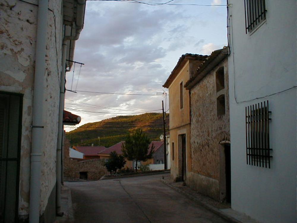 for sale house Torrejoncillo Del Rey Mancha Alta 2