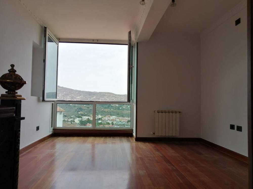  for sale duplex Cuesta De La Grama Área Centro 1