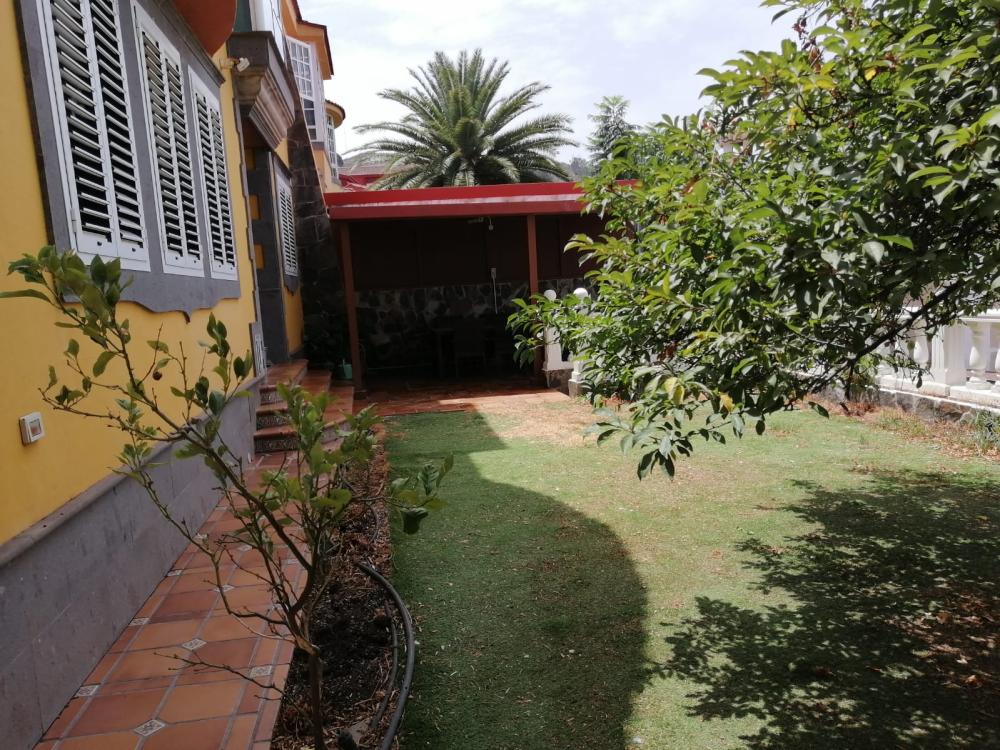 for sale duplex Cuesta De La Grama Área Centro 25