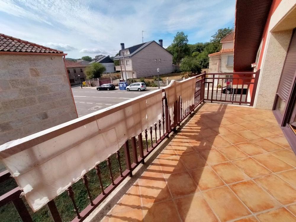  for sale villa Trasmiras Limia 18