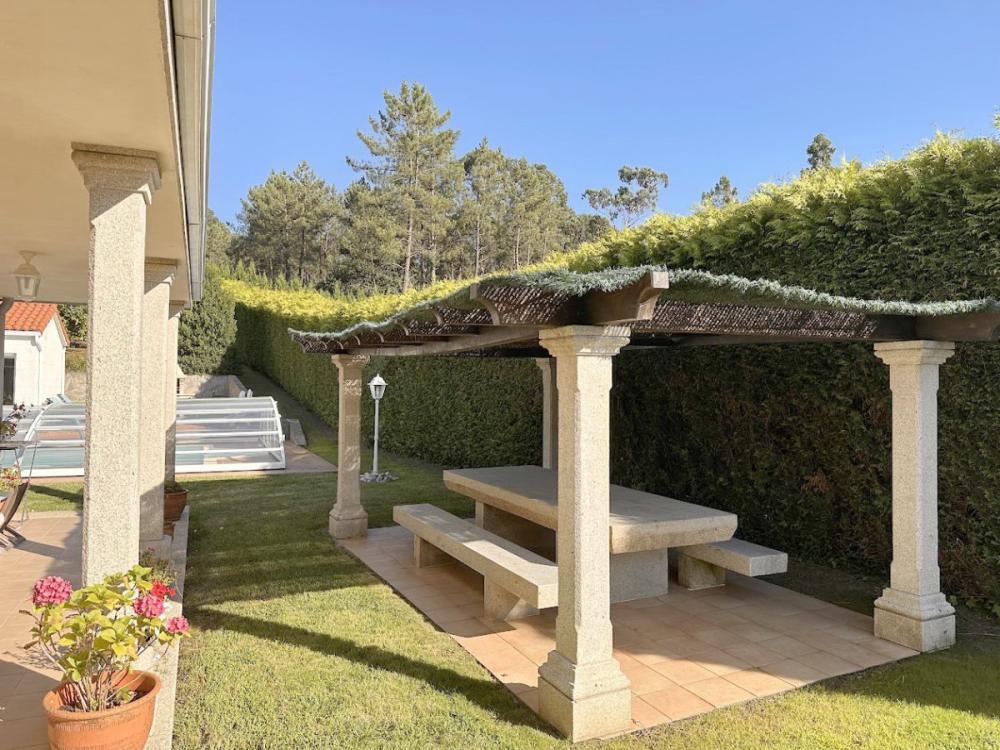  for sale house A Barcia Santiago 15