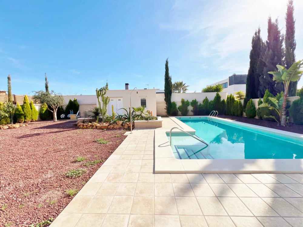  for sale villa Retamar Comarca Metropolitana De Almería 3