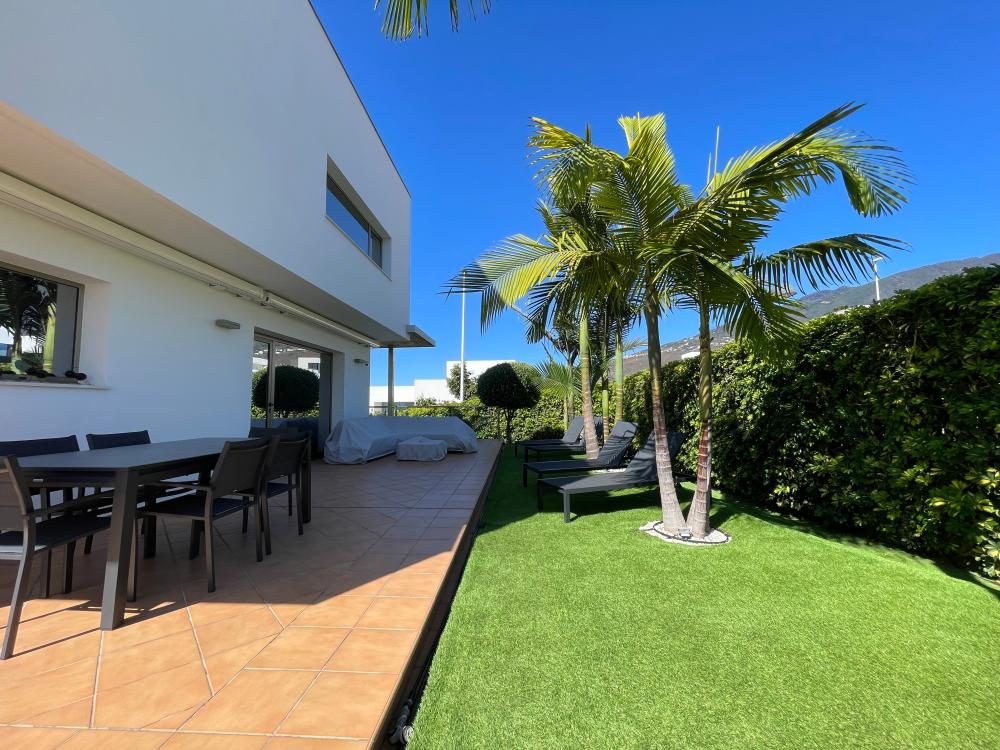  for sale villa El Durazno Zona Norte 2