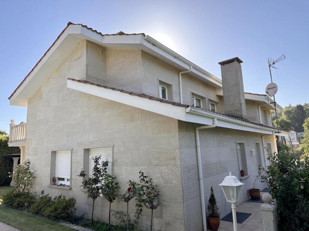  for sale house A Barcia Santiago 25