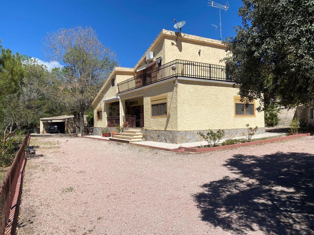  for sale villa Castalla Alcoia 1