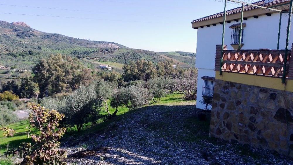  for sale country house Monda Sierra De Las Nieves 35