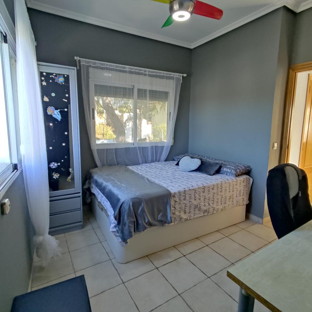  for sale villa La Cañada Horta Oest 4