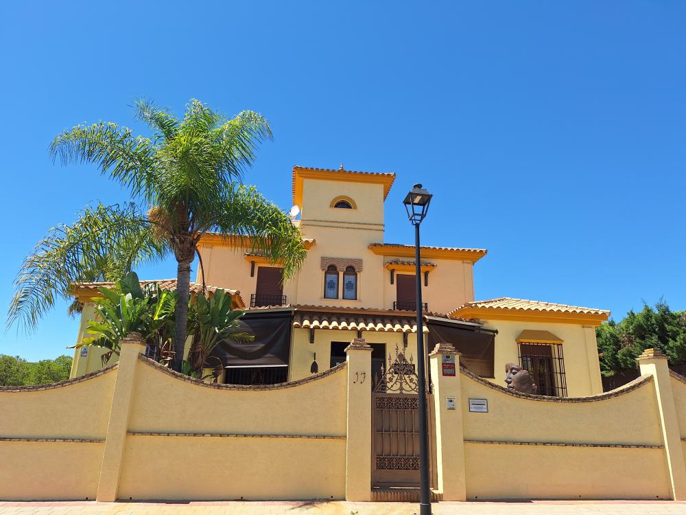 for sale villa Aljaraque Metropolitana De Huelva 1