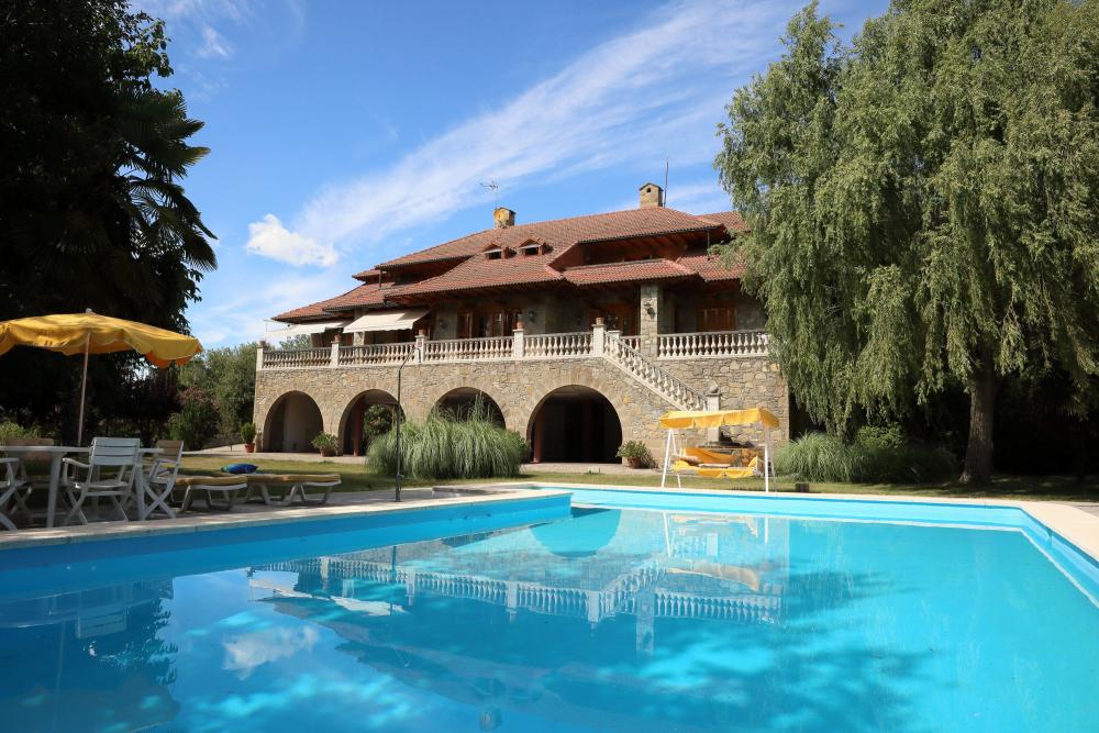  for sale villa Lascuarre Ribagorza (La) 1