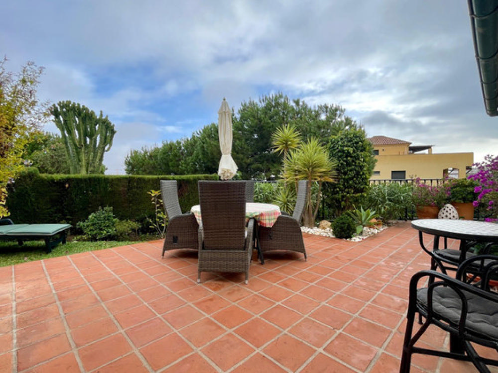  for sale semi-detached house Calahonda Costa Del Sol Occidental 38