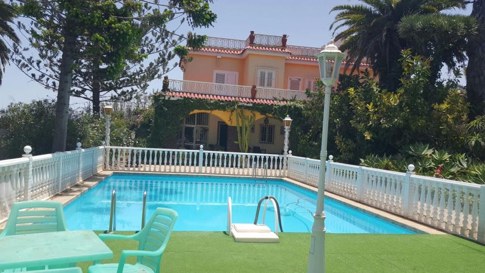  for sale villa Cambalud Área Norte 8