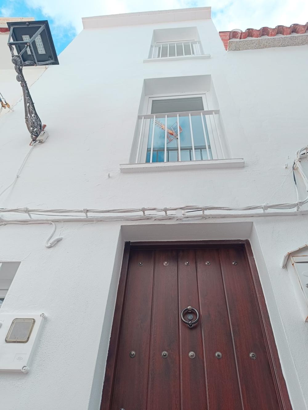  for sale terraced house Tolox Sierra De Las Nieves 1