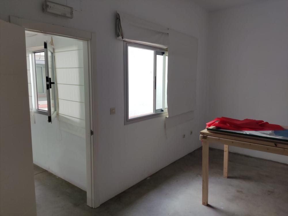  for sale shop Tarifa Campo De Gibraltar 8