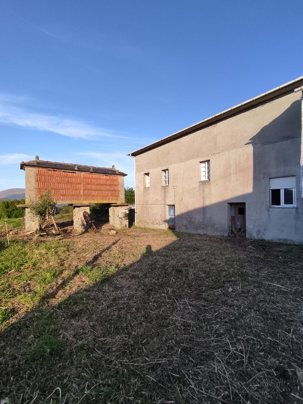  for sale house Loiba Ortegal 2