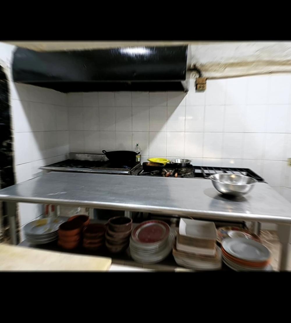  for sale commercial premise Albeos Paradanta 8