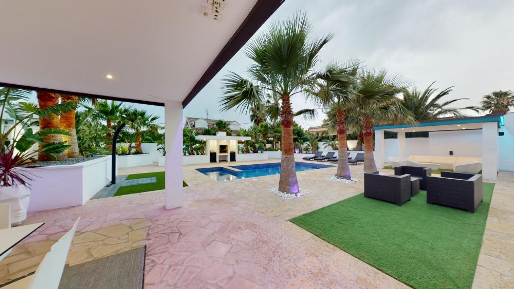  for sale villa Tres Cales Baix Ebre 26