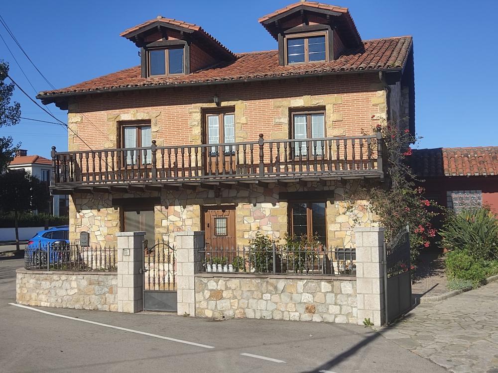  for sale house Peñacastillo Comarca De Santander 1