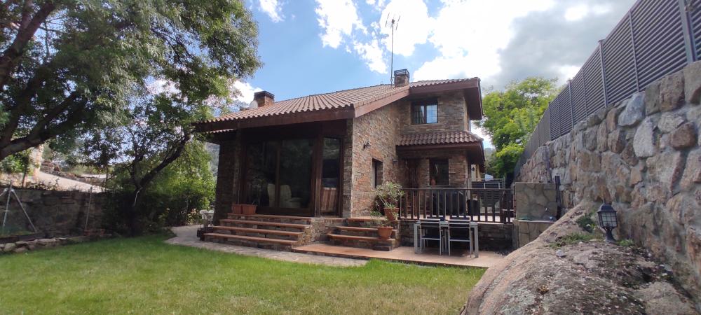  for sale villa Manzanares El Real Cuenca Alta Del Manzanares 1