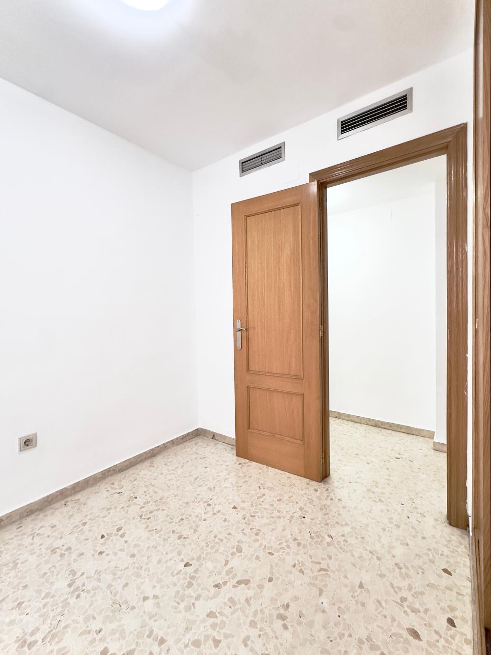  for sale apartment L'eixample Russafa Valencia 24