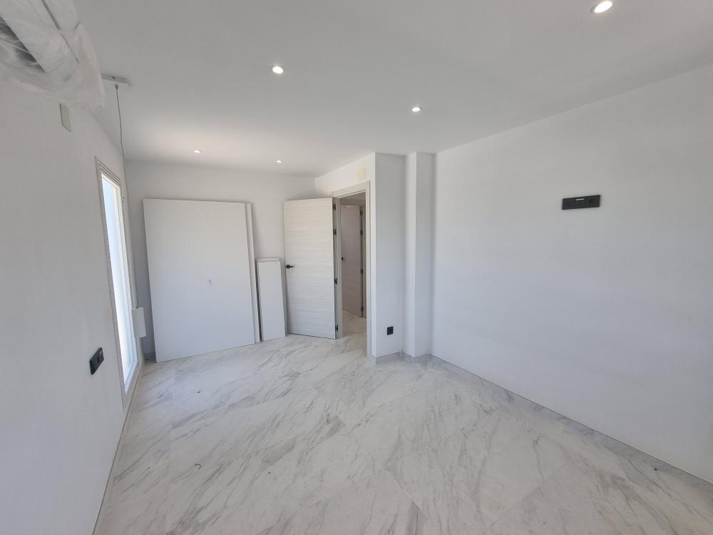  for sale villa Tres Cales Baix Ebre 12