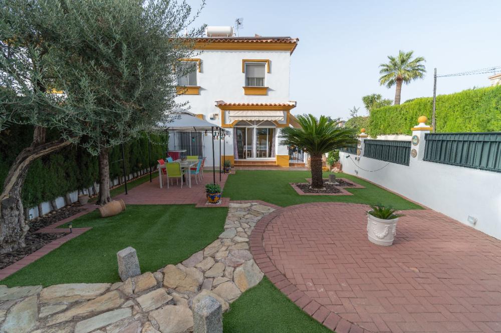 for sale semi-detached house Gines Metropolitana De Sevilla 32