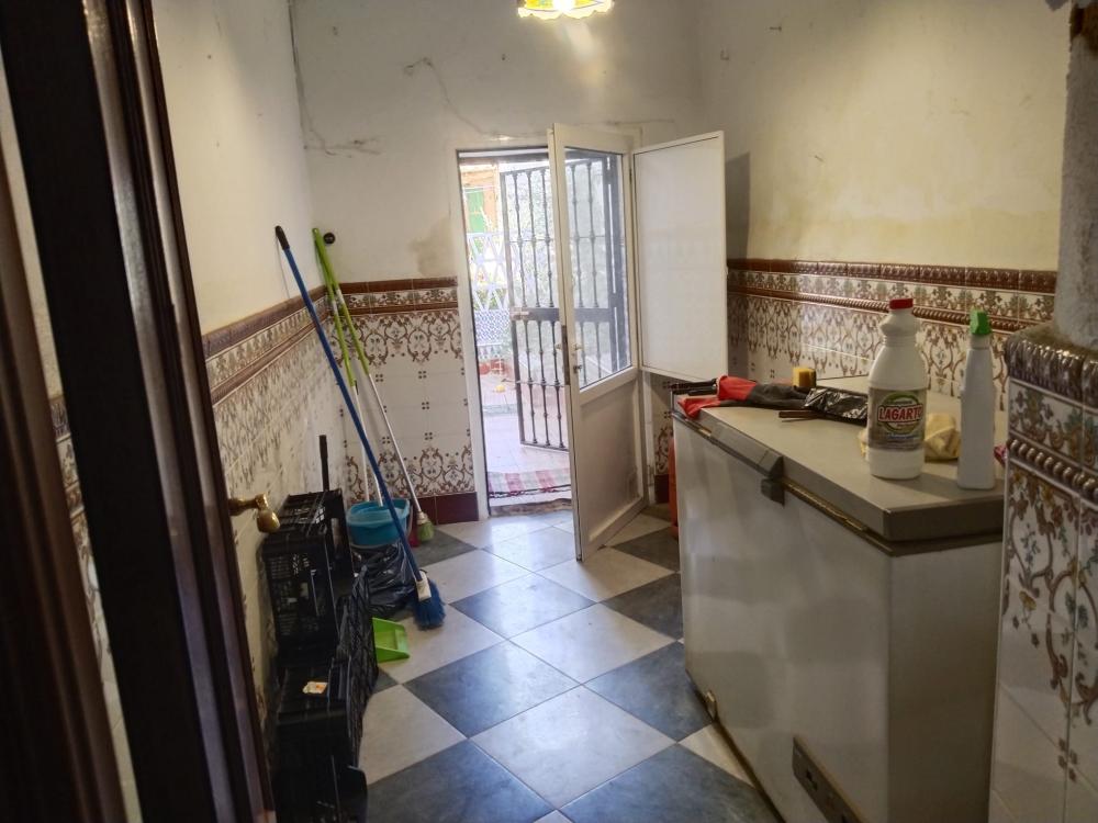  for sale house Guadalcanal Sierra Norte 40