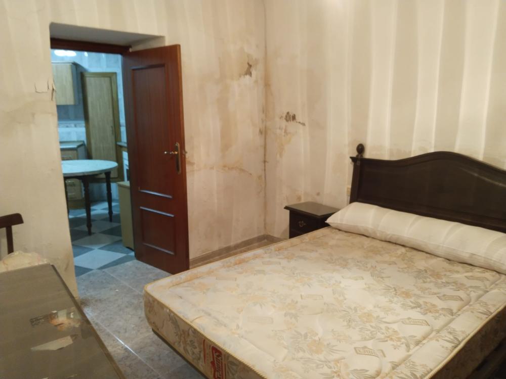  for sale house Guadalcanal Sierra Norte 32
