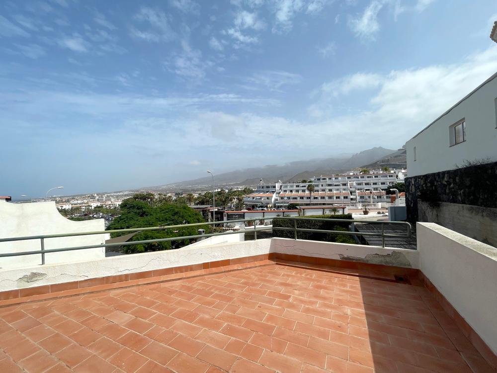  for sale semi-detached house San Eugenio Zona Sur 24