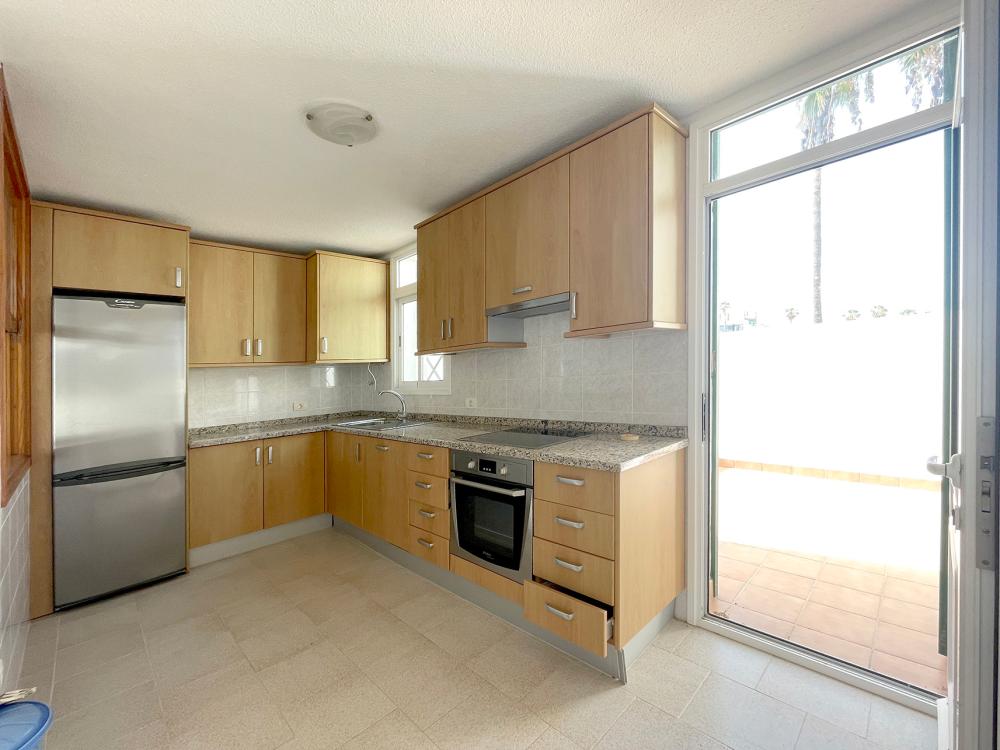  for sale semi-detached house San Eugenio Zona Sur 7