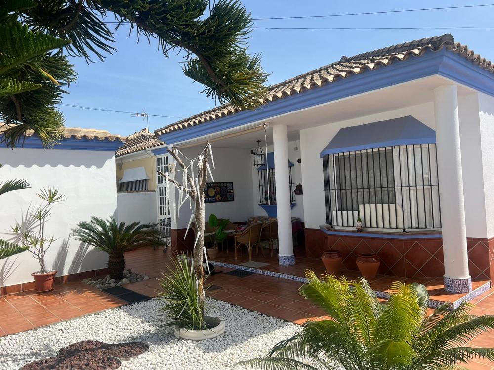  for sale villa Chiclana De La Frontera Bahía De Cádiz 2