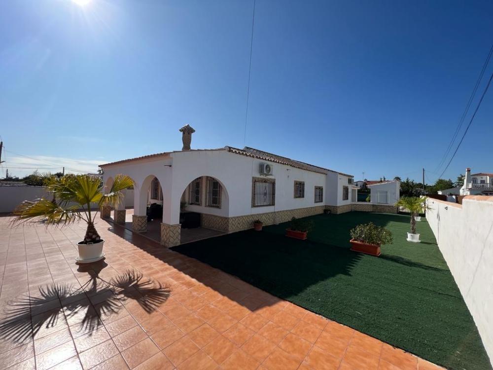  for sale villa Hozanejos Bahía De Cádiz 29