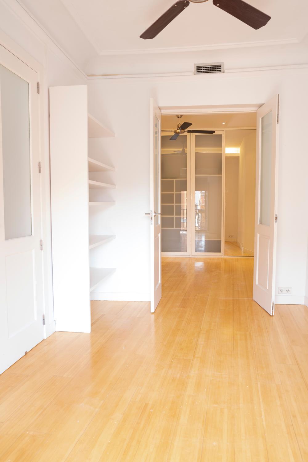  for sale apartment Centro-Embajadores Madrid Capital 11