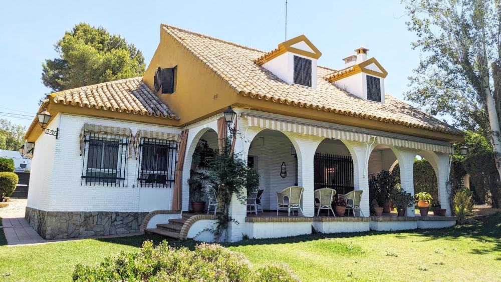  for sale villa Alcalá De Guadaira Metropolitana De Sevilla 2