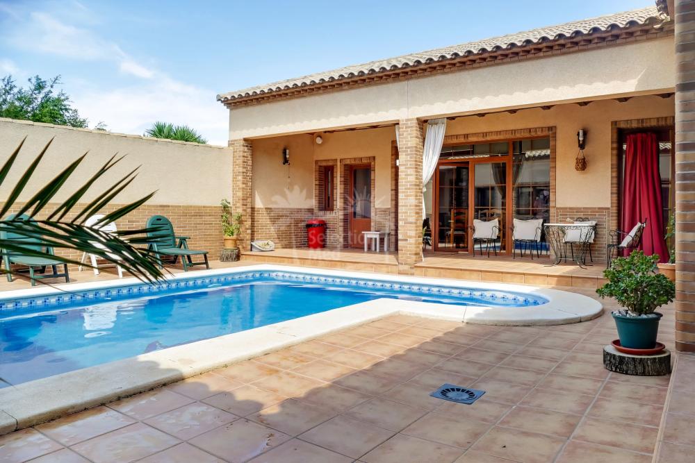  for sale villa Lora De Estepa Sierra Sur 2