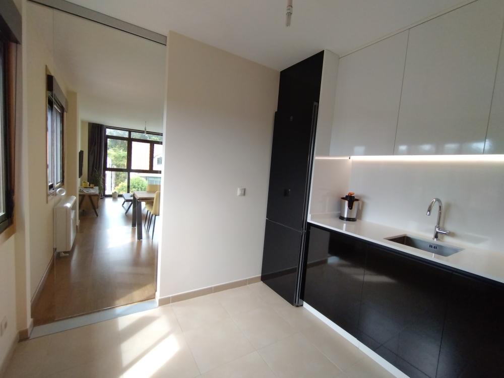  for sale apartment A Telleira Santiago 27
