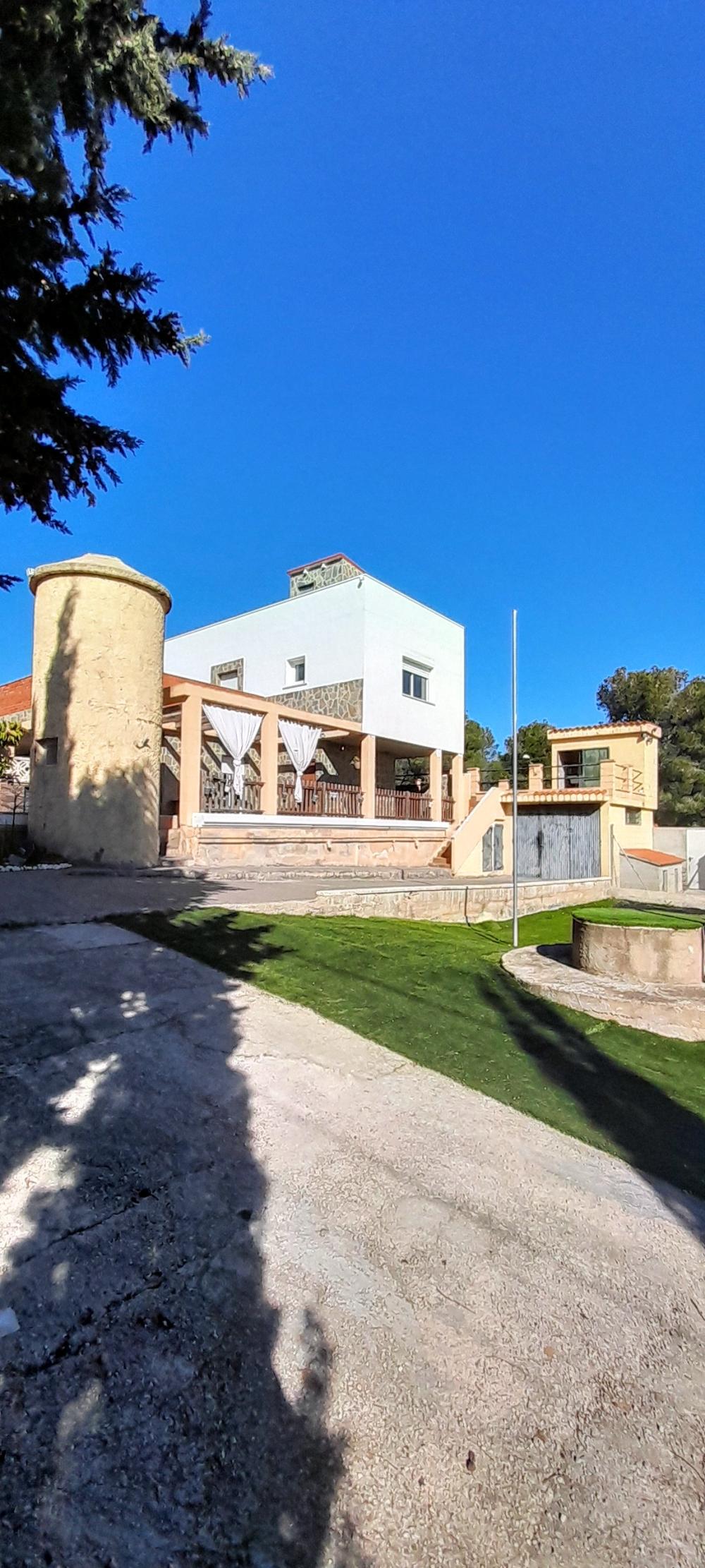  for sale villa Mas Mateu Baix Penedès 42